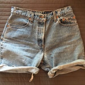 Vintage Levi’s high waisted Cutoff Shorts